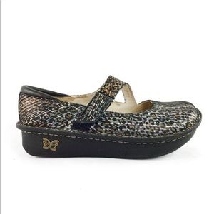 Alegria Dayna sz 8.5 leopard stripes shoes